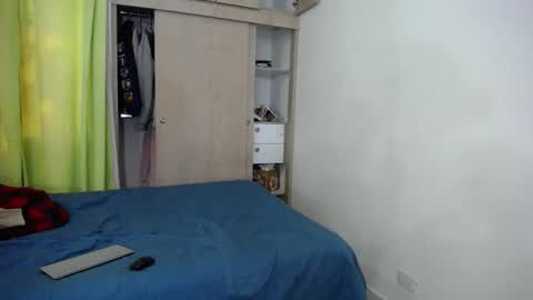 dominic_sofia online show from 28, 4, 2026
