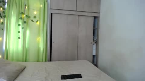 dominic_sofia online show from 7, 5, 2026