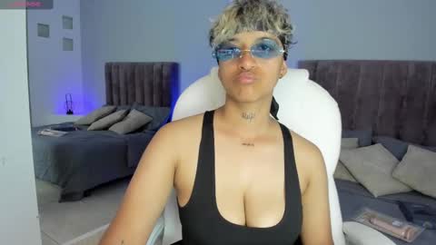 Snapshot of dominick_joness chatting on 18, 1, 2025 Dominick online show from 18, 1, 2025