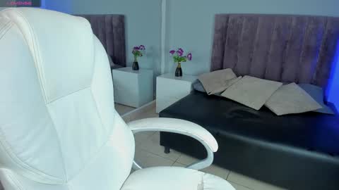 Snapshot of dominick_joness chatting on 25, 1, 2025 Dominick online show from 25, 1, 2025