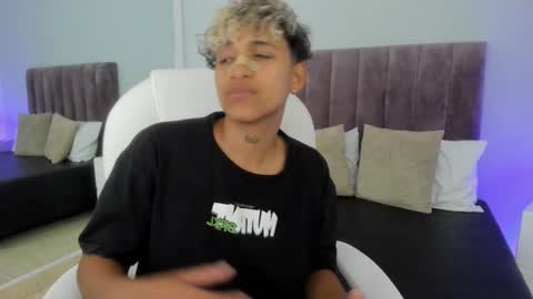 Snapshot of dominick_joness chatting on 12, 2, 2025 Dominick online show from 12, 2, 2025