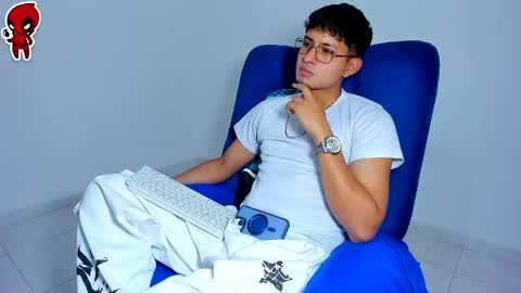  Dominic  online show from 3, 5, 2026