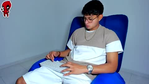  Dominic  online show from 7, 5, 2026