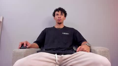 Dominick Star online show from 9, 9, 2025