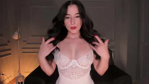 Snapshot of dominiquevega_ chatting on 1, 3, 2025 Dominique online show from 1, 3, 2025