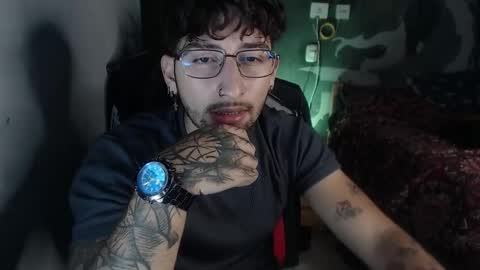 Snapshot of dominus_kane chatting on 10, 11, 2025 dominus_kane online show from 10, 11, 2025