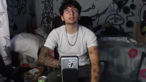 Snapshot of dominus_kane chatting on 17, 12, 2025 dominus_kane online show from 17, 12, 2025