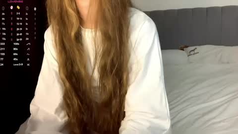 Kira online show from 7, 5, 2026