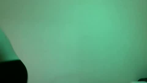 Snapshot of donker85 chatting on 17, 4, 2026 Donker85 online show from 17, 4, 2026