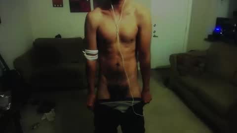 Snapshot of donlopez18 chatting on 13, 10, 2025 donlopez18 online show from 13, 10, 2025