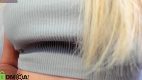 Donna On GMT2 Mon-Fri 3-9 AM online show from 12, 9, 2025