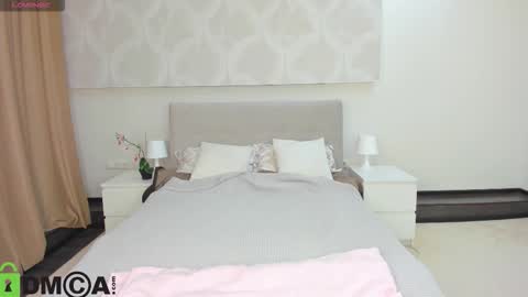 Snapshot of donnaaa_evans chatting on 8, 2, 2026 Donna On GMT2 Mon-Fri 3-9 AM online show from 8, 2, 2026