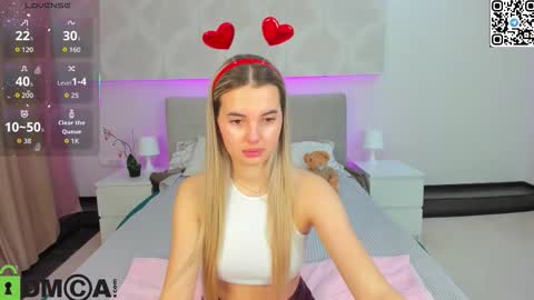 Snapshot of donnaaa_evans chatting on 13, 2, 2026 Donna On GMT2 Mon-Fri 3-9 AM online show from 13, 2, 2026