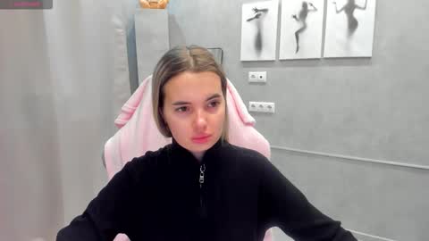 Snapshot of donnaaa_evans chatting on 8, 3, 2026 Donna On GMT2 Mon-Fri 3-9 AM online show from 8, 3, 2026