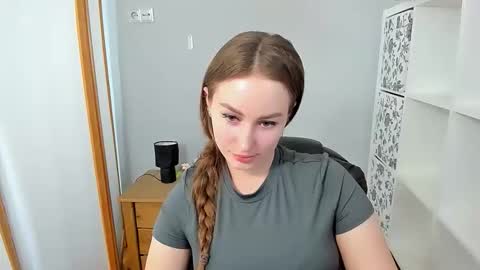 DonnaSensual online show from 12, 9, 2025