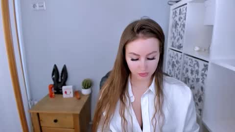 DonnaSensual online show from 13, 1, 2026