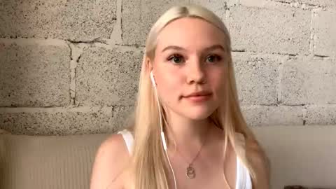 Stella online show from 13, 10, 2025