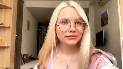 Stella online show from 20, 10, 2025