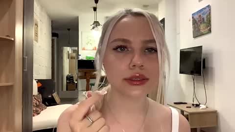 Stella online show from 29, 10, 2025