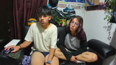 Snapshot of donuts_dd chatting on 24, 9, 2025 Donuts DD online show from 24, 9, 2025