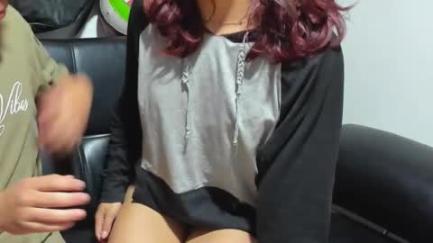 Snapshot of donuts_dd chatting on 6, 10, 2025 Donuts DD online show from 6, 10, 2025