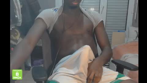 Snapshot of doomdrag3 chatting on 22, 11, 2025 doomdrag3 online show from 22, 11, 2025