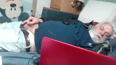 cummingdoouug online show from 14, 2, 2025