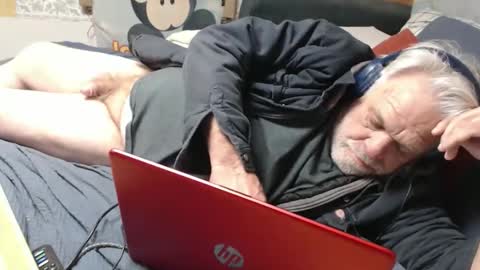 cummingdoouug online show from 22, 11, 2025