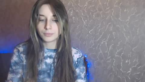 Snapshot of dora_blue_eyed chatting on 12, 2, 2025 Dora online show from 12, 2, 2025