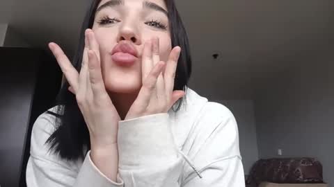 Snapshot of dorethapinzone chatting on 6, 3, 2026 Jacqueline online show from 6, 3, 2026