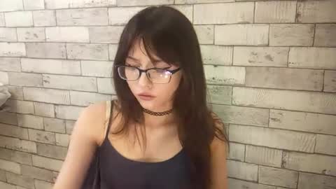 Snapshot of doretharuschak chatting on 20, 5, 2026 Aimi online show from 20, 5, 2026