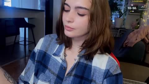 Snapshot of dorfmatratze_ chatting on 4, 1, 2025 Alice online show from 4, 1, 2025