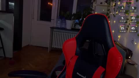 Snapshot of dorfmatratze_ chatting on 12, 2, 2025 Alice online show from 12, 2, 2025