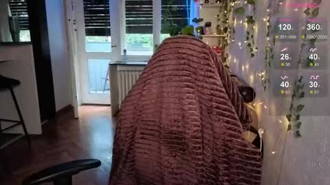 Snapshot of dorfmatratze_ chatting on 27, 9, 2025 Alice online show from 27, 9, 2025