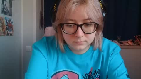 Lola online show from 27, 10, 2025