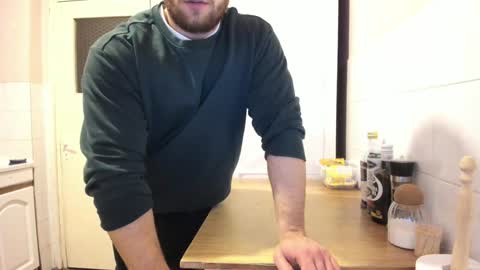 Snapshot of doriancretu95 chatting on 18, 12, 2024 menu below online show from 18, 12, 2024