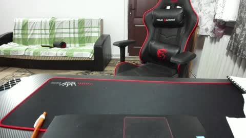 Snapshot of doriancretu95 chatting on 11, 1, 2025 menu below online show from 11, 1, 2025