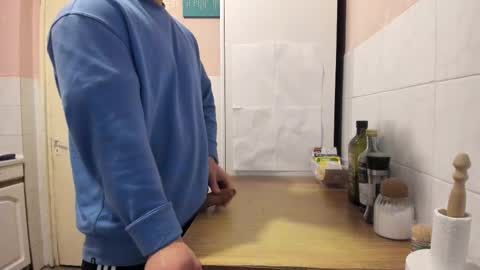 Snapshot of doriancretu95 chatting on 16, 2, 2025 menu below online show from 16, 2, 2025