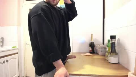 menu  below online show from 18, 1, 2026