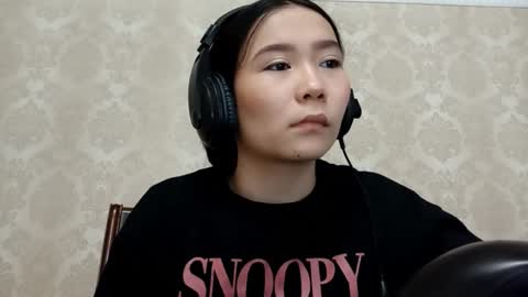 YuKi  online show from 19, 10, 2025