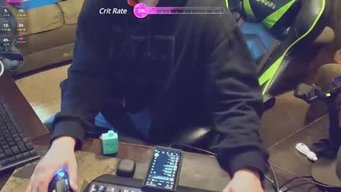 DotYourEyezez  online show from 24, 12, 2024