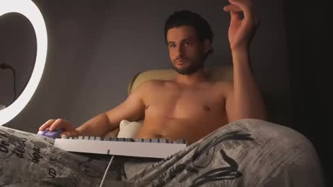 Keen online show from 6, 3, 2025