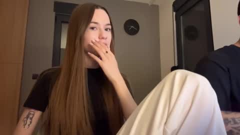 Snapshot of double_sun chatting on 15, 9, 2025 Alice and Mark online show from 15, 9, 2025