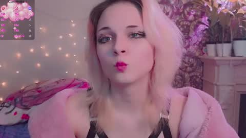 Snapshot of doublebubblecum chatting on 1, 11, 2025 Angie online show from 1, 11, 2025