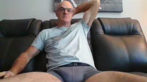 doum1122 online show from 5, 12, 2024