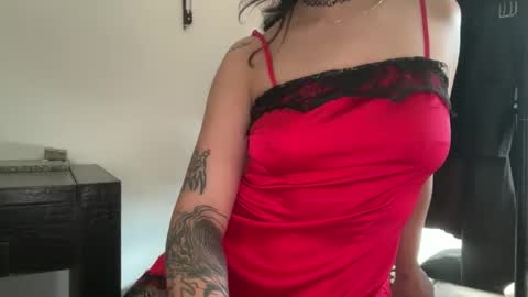 dr0n_island online show from 7, 4, 2026