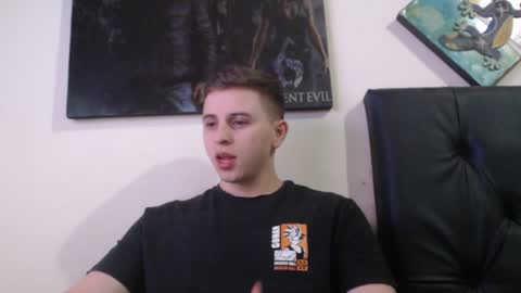 draco_boy2000 online show from 3, 12, 2024