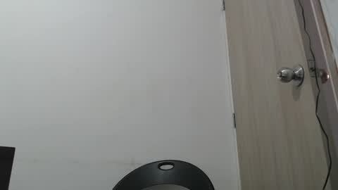 draco_boy2000 online show from 18, 2, 2026