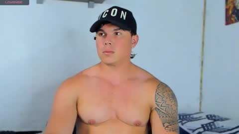 drake_xion1 online show from 21, 2, 2025