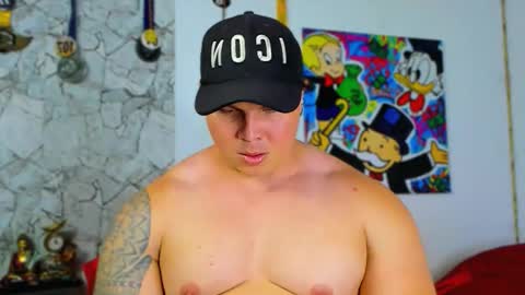 drake_xion1 online show from 15, 9, 2025